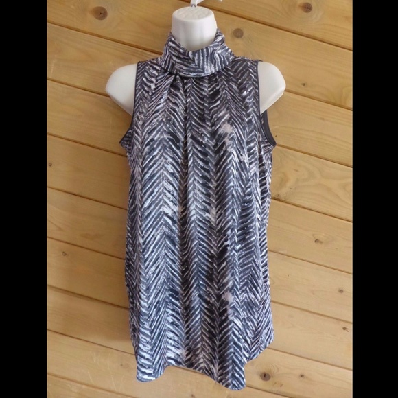Joan Vass Tops - Joan Vass Studio Gray Chevron Stripe Turtleneck Mock Blouse Sleeveless Shirt Top